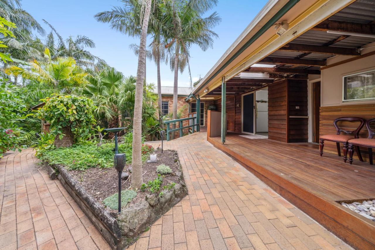 Oasis Inn Ulladulla - Welcoming Guests 18 Years And Older Exterior foto